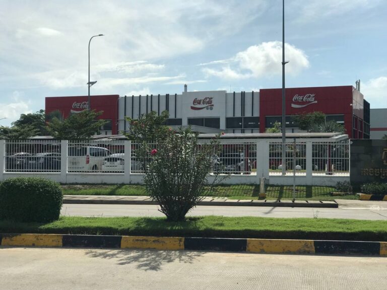 Artelia-Cambodia-Coca-Cola.jpg